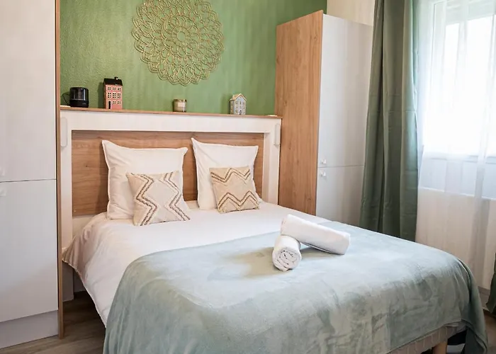 Le Casa Delia Apartament *